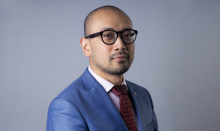Prof Wee Loon Ong